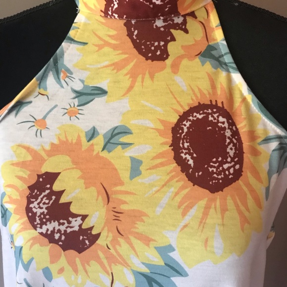 NWOT Sunflower halter swing dress, size L 🌻 - Picture 2 of 6